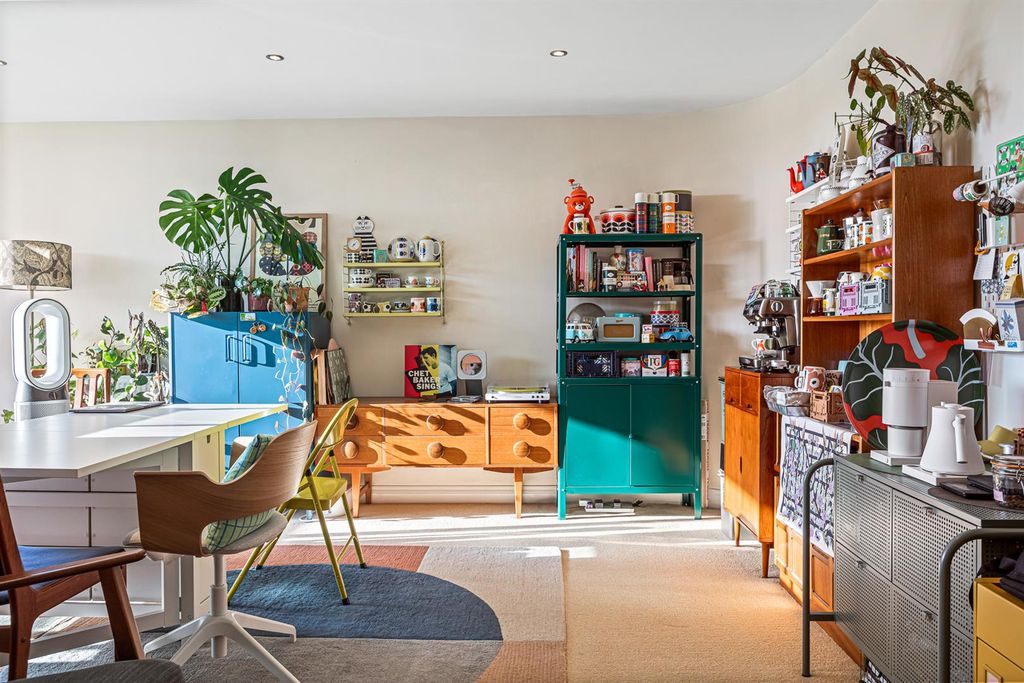 Property photo 2 of 16 Image 13.Jpg