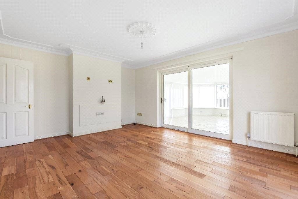 Property photo 3 of 10 Picture No. 04