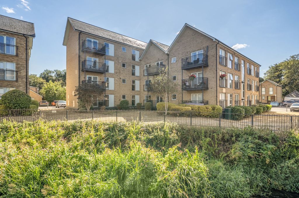 Property photo 1 of 15 1499160-2-6A75F93...