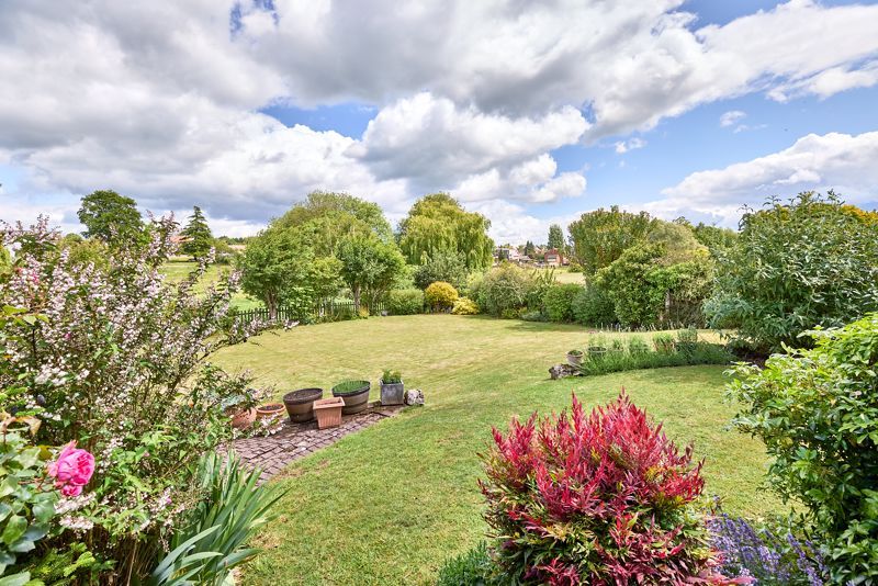 Property photo 2 of 58 Photo 52
