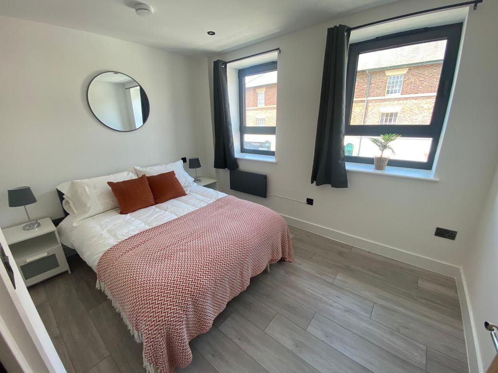 Property photo 1 of 4