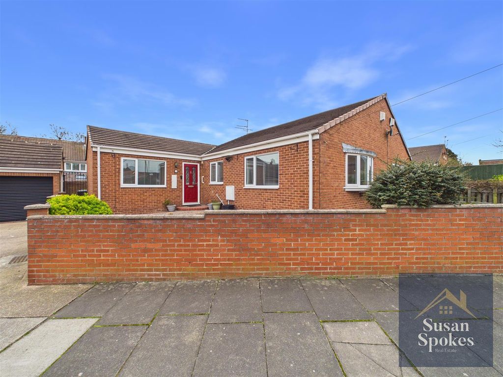 Property photo 1 of 22 Cam01858G0-Pr0240-Still033.Jpg