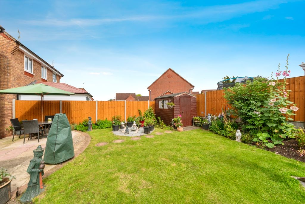 Property photo 3 of 17