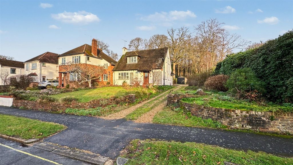 Property photo 1 of 16 Front