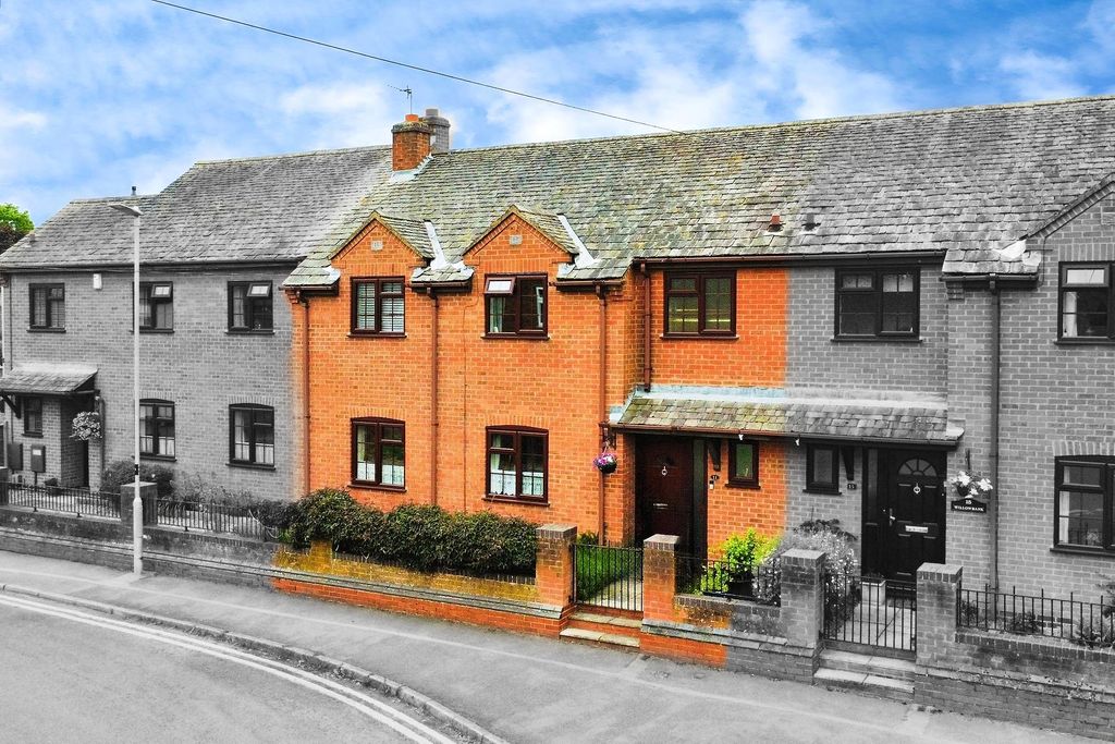 Property photo 1 of 33