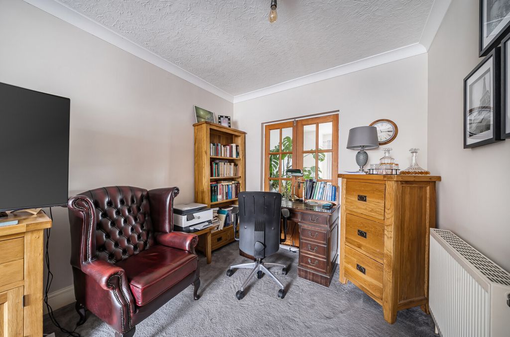 Property photo 3 of 22 1419278-9-69A032d...