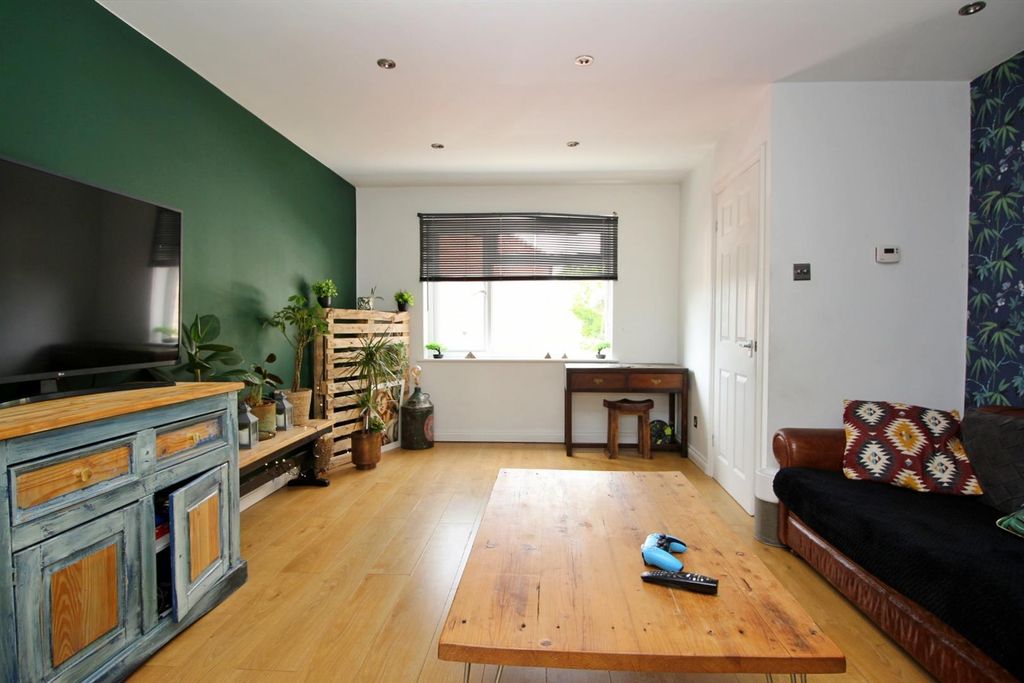 Property photo 2 of 28 Img_4078.Jpg