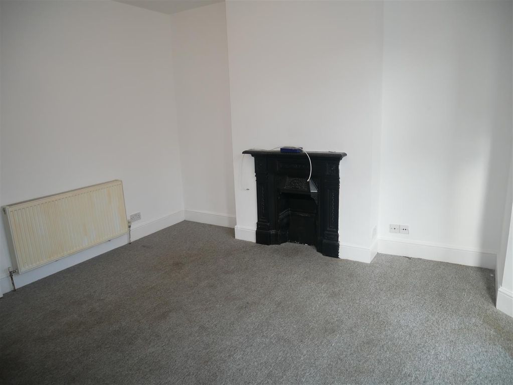 Property photo 3 of 9 P1040469.Jpg