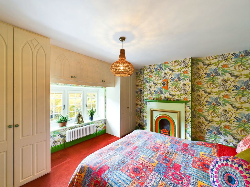 Property photo 2 of 22
