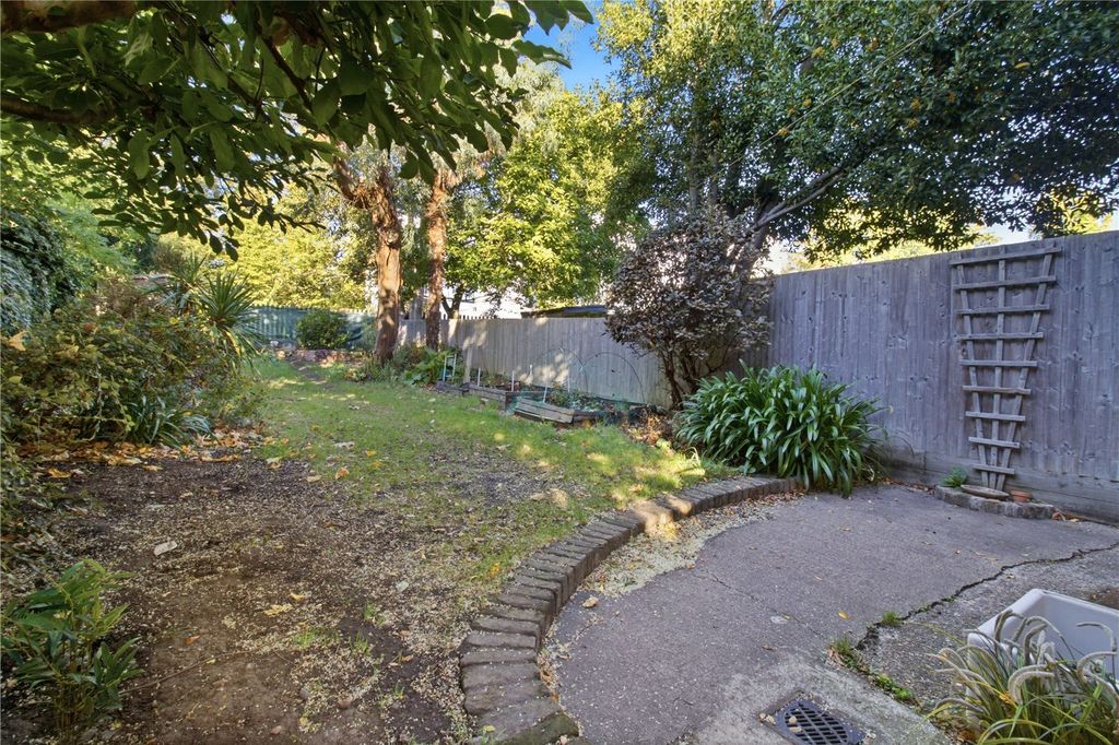 Property photo 3 of 24 Picture No. 39