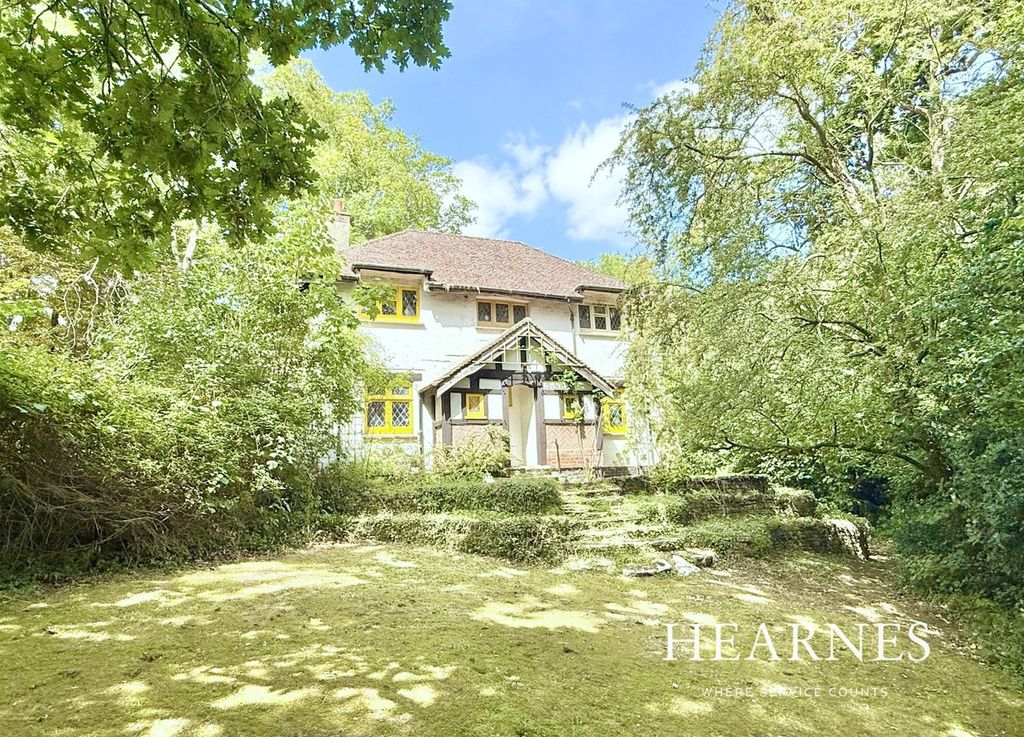 Property photo 1 of 31