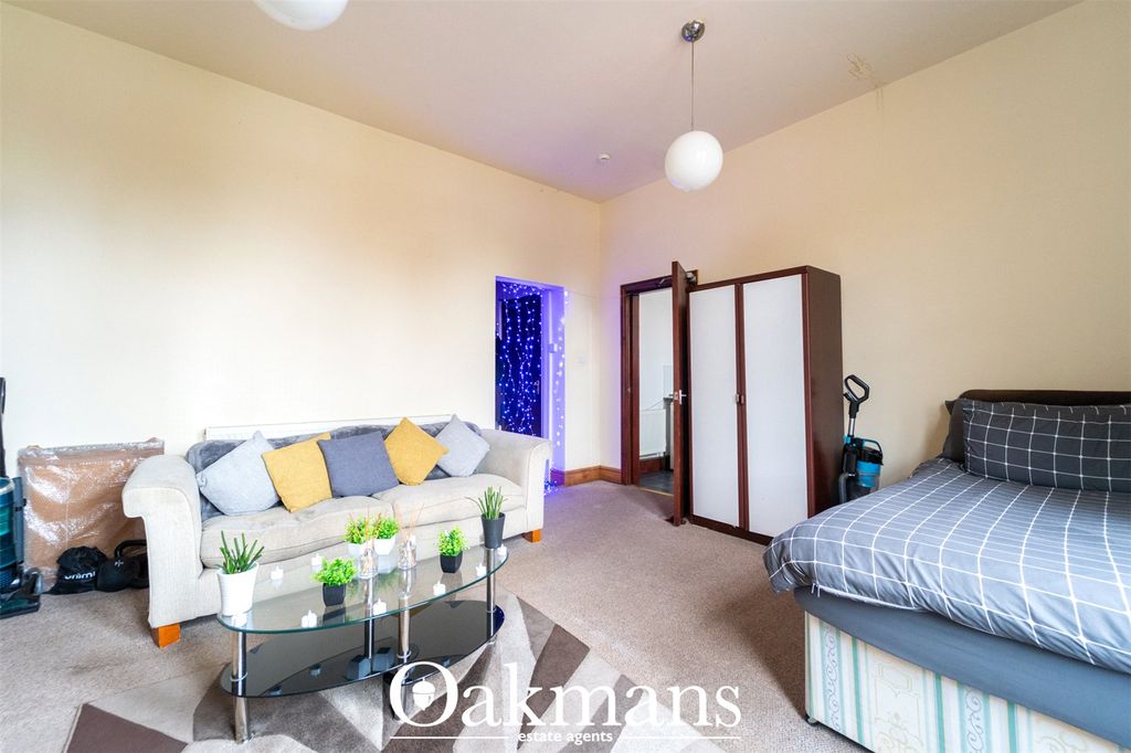 Property photo 2 of 18 Picture No. 08