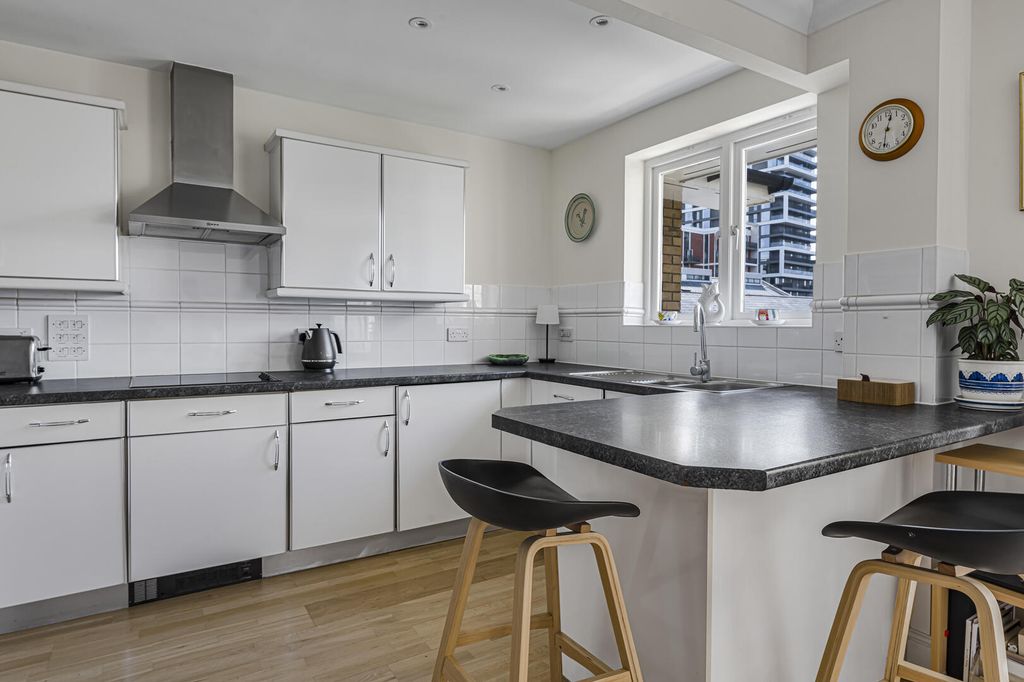 Property photo 1 of 20 Kitchen