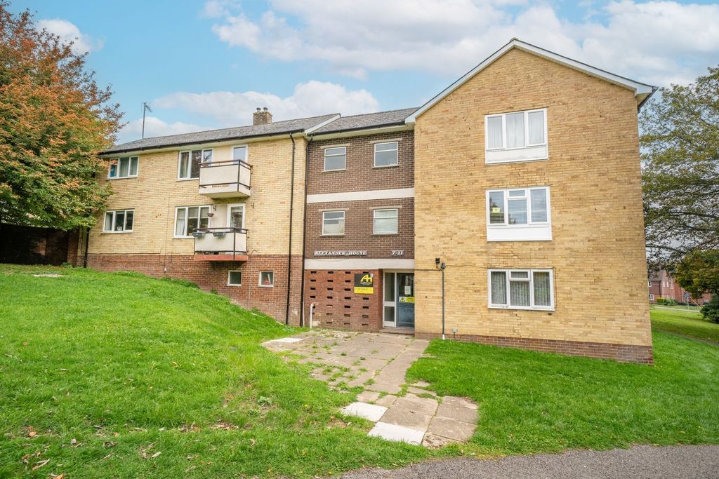 Property photo 2 of 3