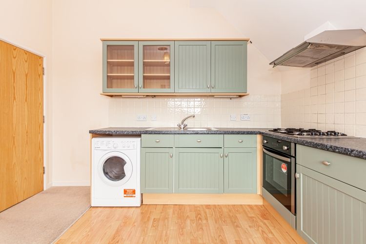 Property photo 2 of 7 173036