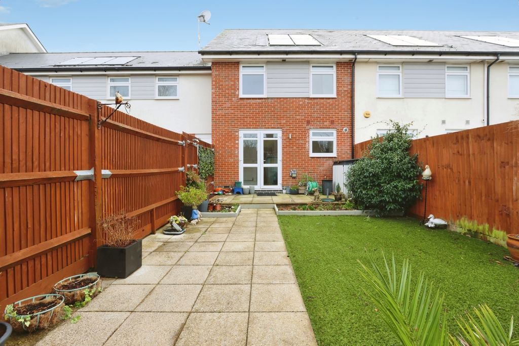Property photo 1 of 21 Pbox-Img.Jpg