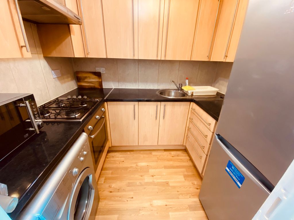 Property photo 3 of 6