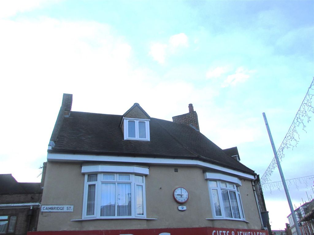 Property photo 1 of 7 Cambridge 001.Jpg