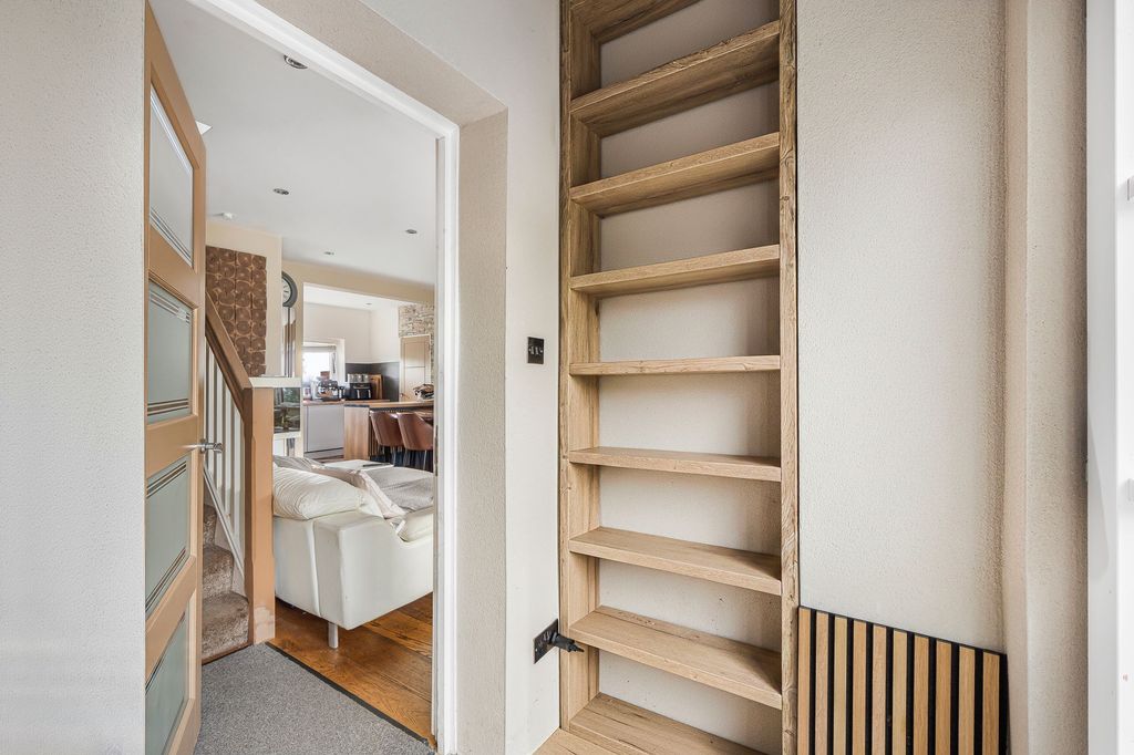 Property photo 3 of 33 Porch