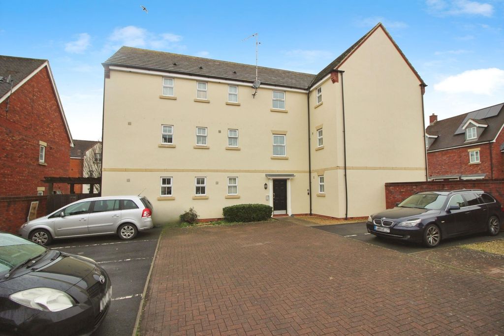 Property photo 2 of 3