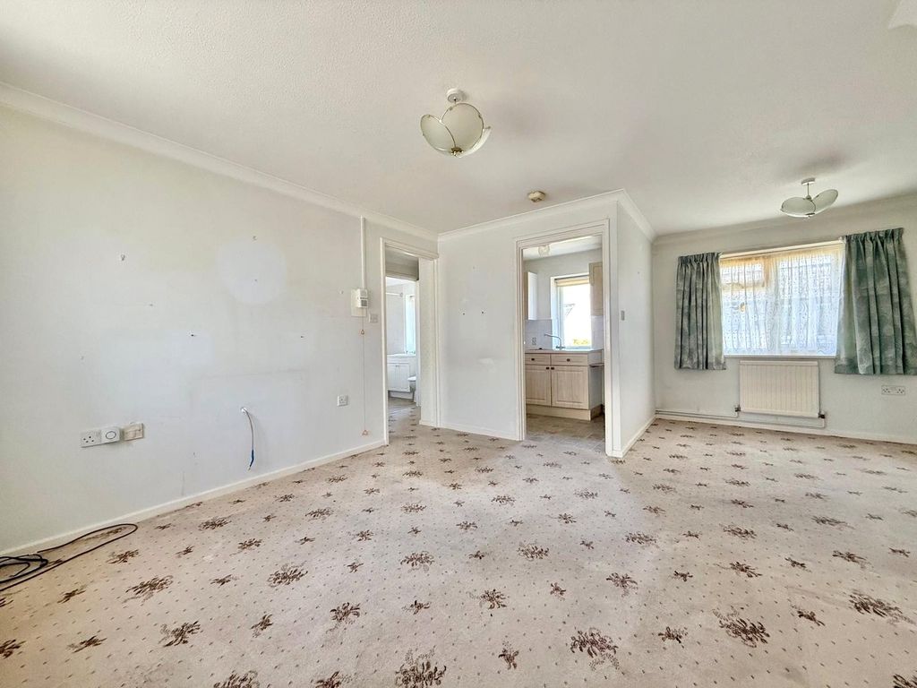 Property photo 2 of 6 Picture No. 06