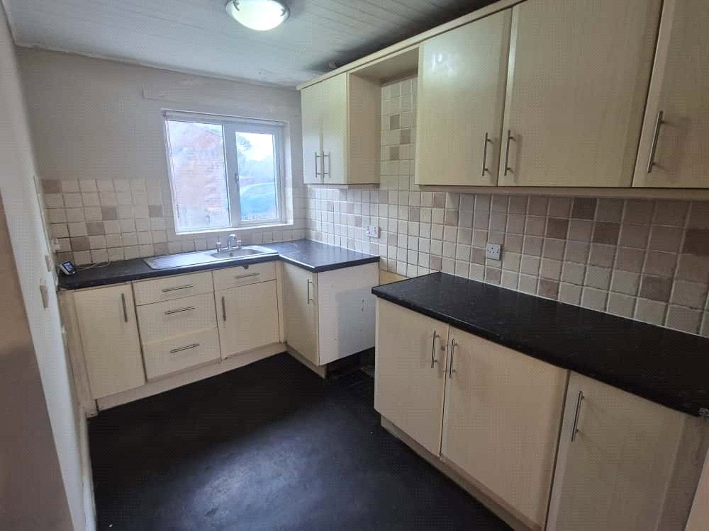 Property photo 2 of 11 Picture No. 24