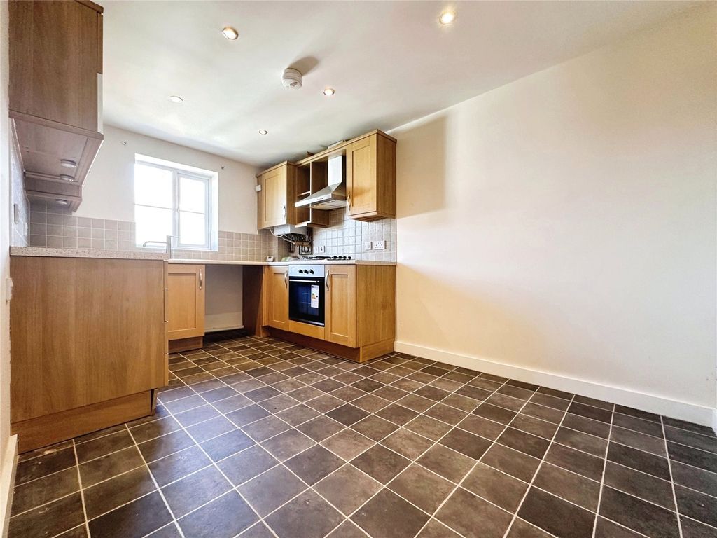 Property photo 2 of 9 Breakfast Kitchen
