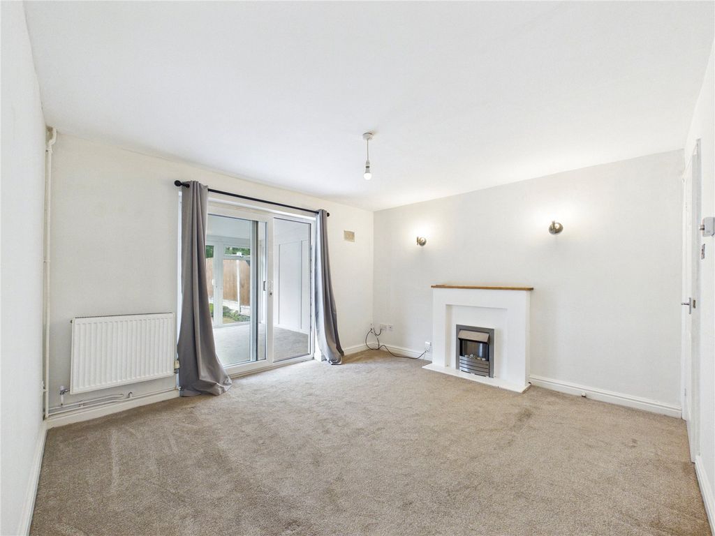 Property photo 3 of 15 Picture No. 04
