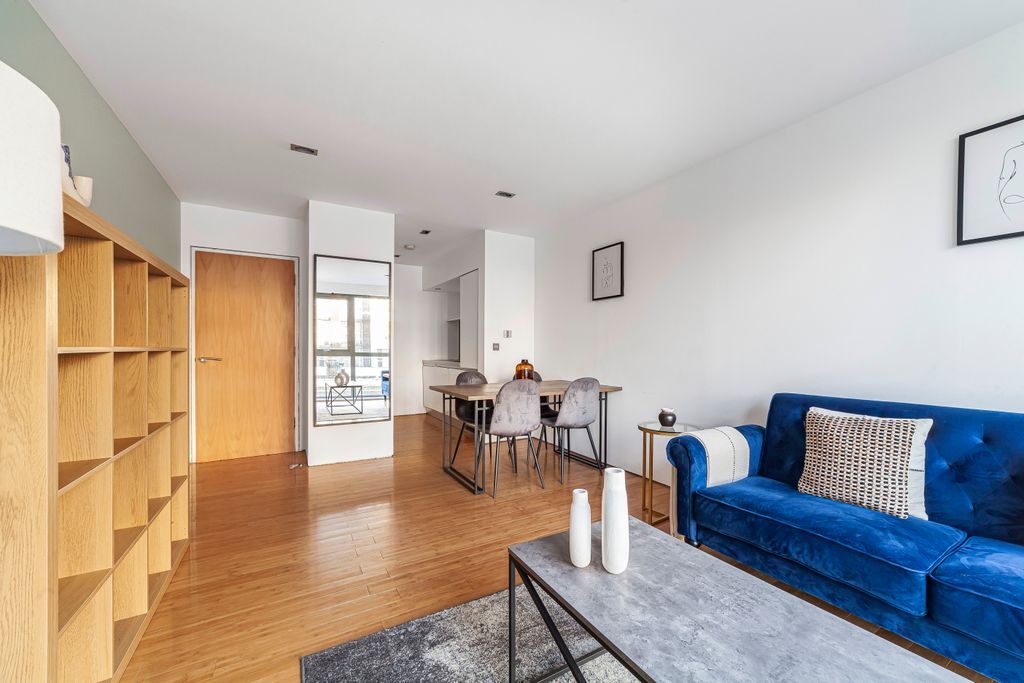 Property photo 3 of 10