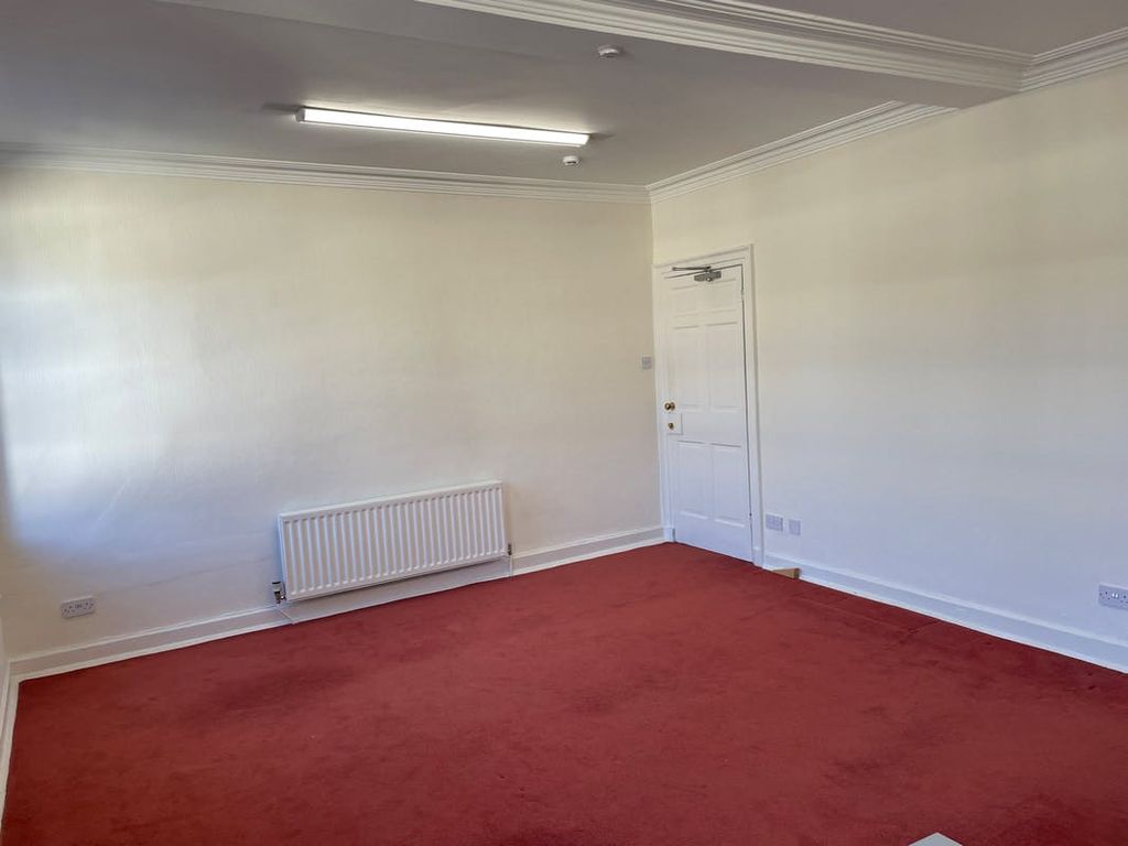 Property photo 3 of 7 Image 3