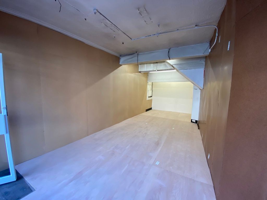 Property photo 2 of 12 Photo 32