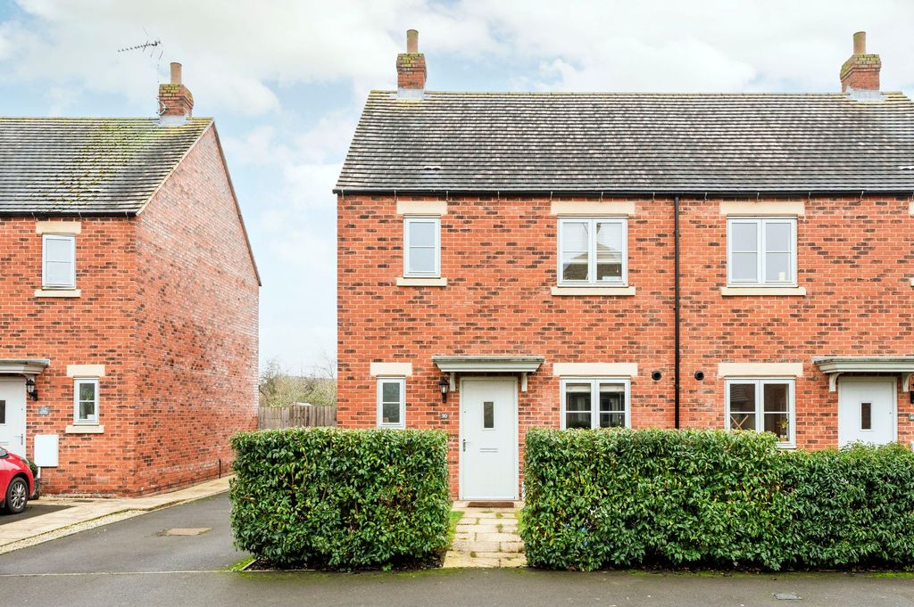 Property photo 1 of 13 Front