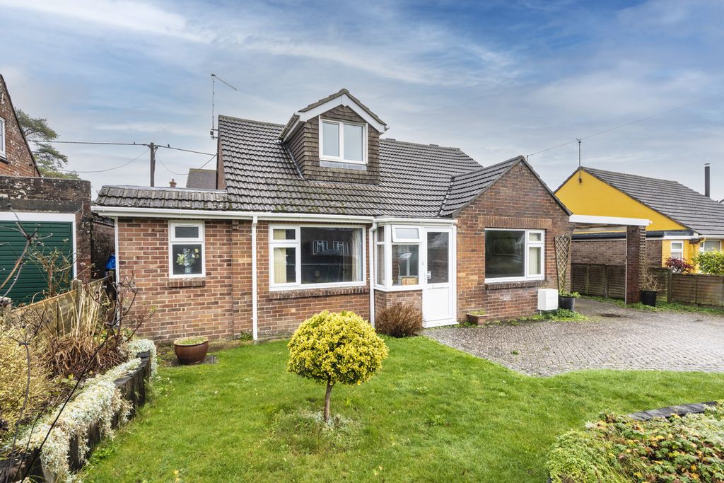 Property photo 1 of 25