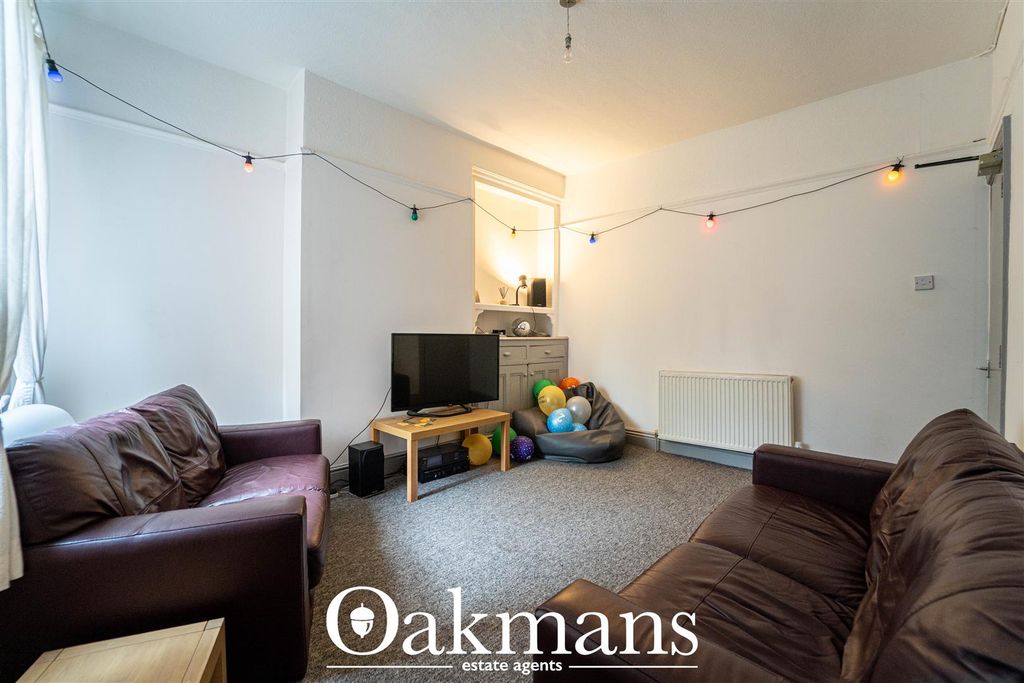 Property photo 2 of 16 Dom01025.Jpg