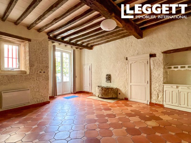 Property photo 3 of 10