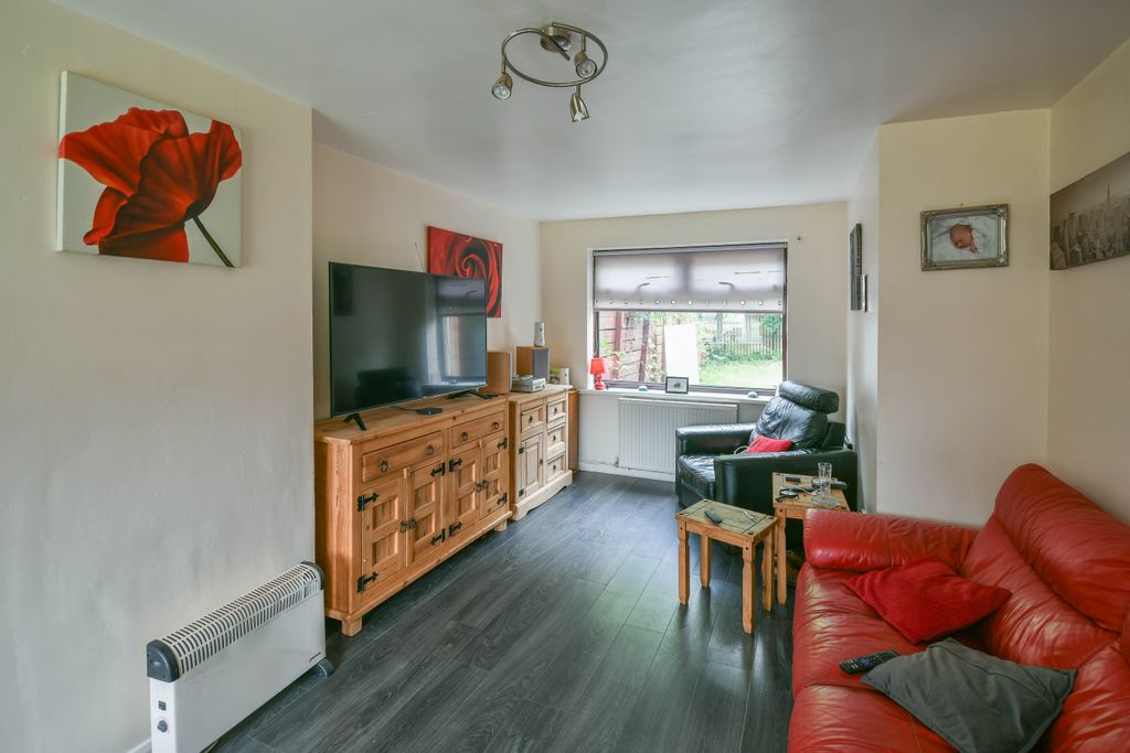 Property photo 3 of 22
