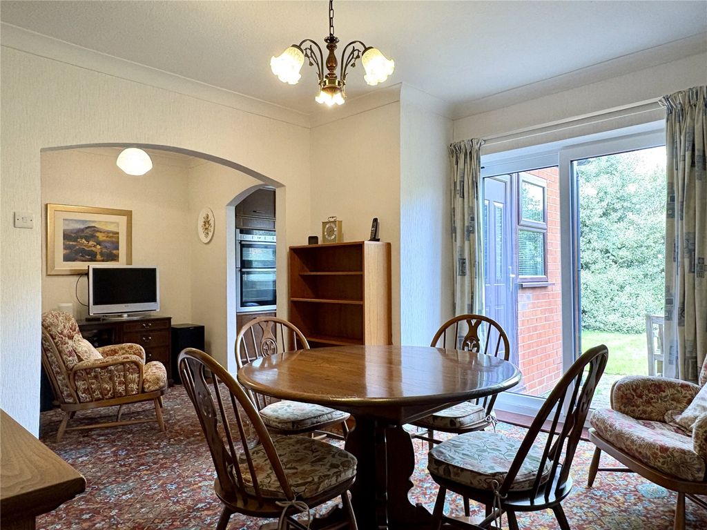 Property photo 3 of 16 Dining Room