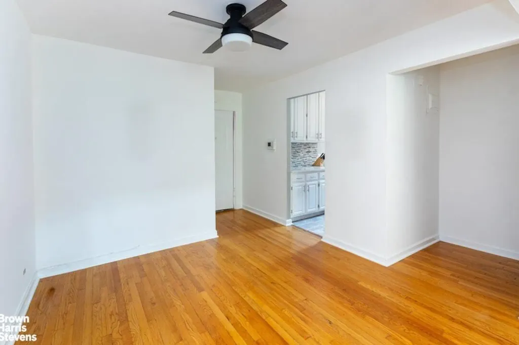 Property photo 2 of 12 <Alttext/>