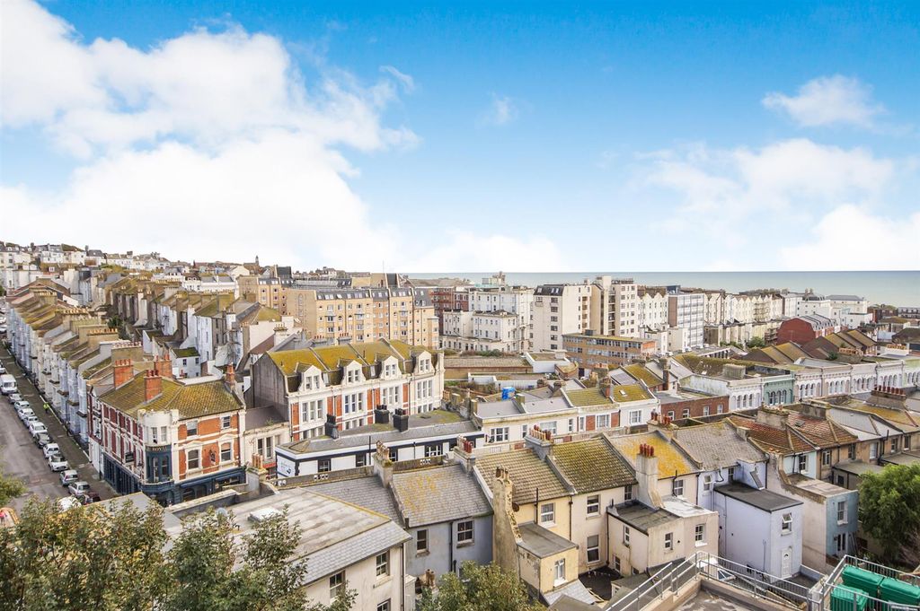 Property photo 2 of 16 Dsc04765.Jpg