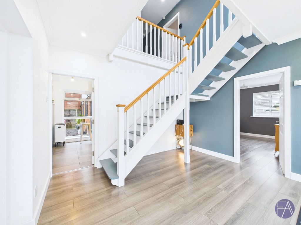 Property photo 2 of 34 4725823