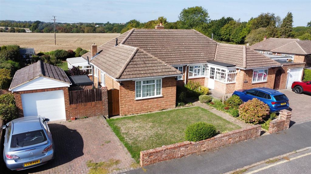 Property photo 1 of 31 Kmfr2965.Jpg