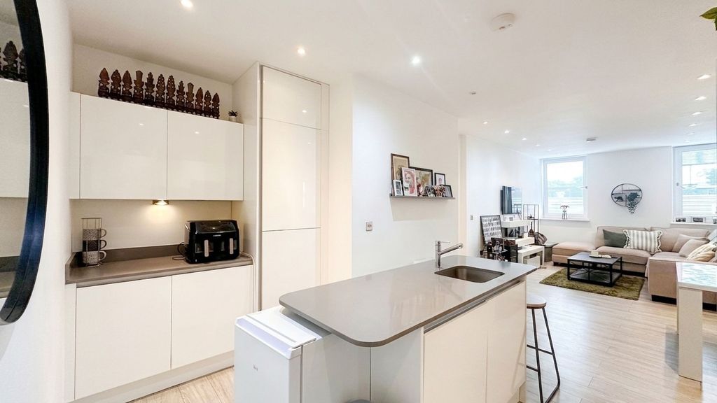 Property photo 2 of 17 Open Plan Living Kitchen Dining