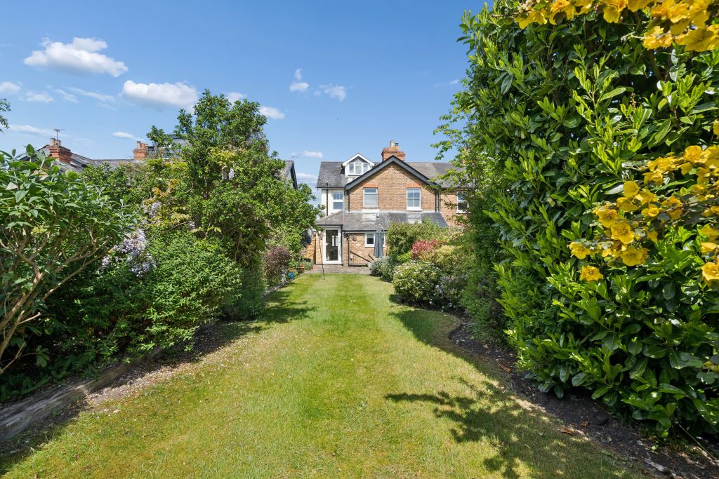 Property photo 2 of 14