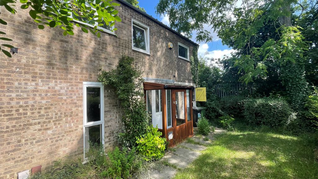 Property photo 1 of 11