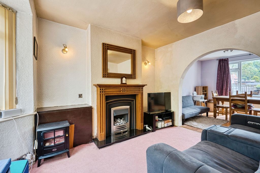 Property photo 3 of 13 Pbox-Img.Jpg