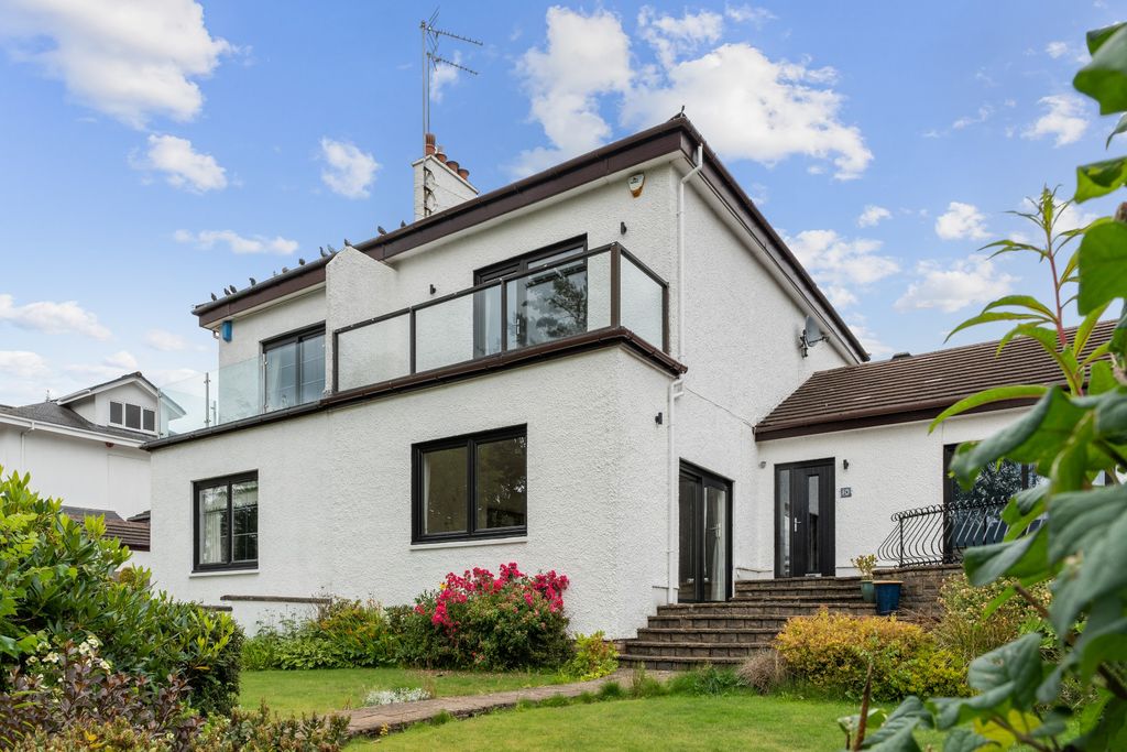 Property photo 2 of 47