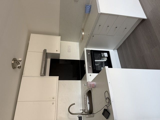 Property photo 1 of 3