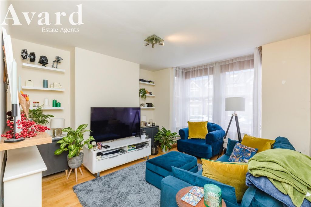 Property photo 2 of 18 Loder Road 55A-1.Jpg