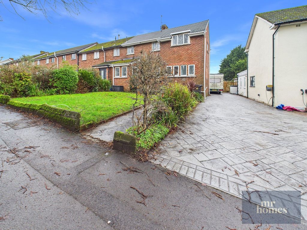 Property photo 1 of 37