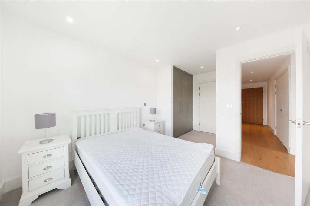 Property photo 3 of 15 Flat 30, Redwood House - 1Giu34Mdrf6Ki0Ndoqhq.Jpg
